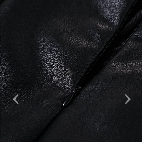 FAUX LEATHER ASYMMETRIC BUTTONED FLAP MINI SKORT IN BLACK - Picture 7 of 10